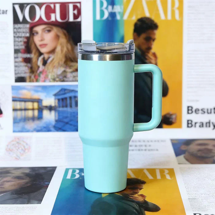 손잡이가 있는 40온스 텀블러